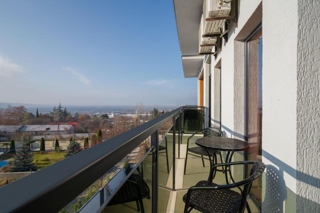 Alexandria Hotel Saguramo